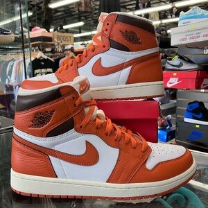 Air Jordan 1 Retro High Starfish Size 10